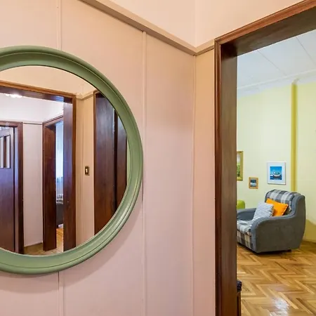 Photohome Aristocratic Center ➫ 1st Floor Апартаменты *